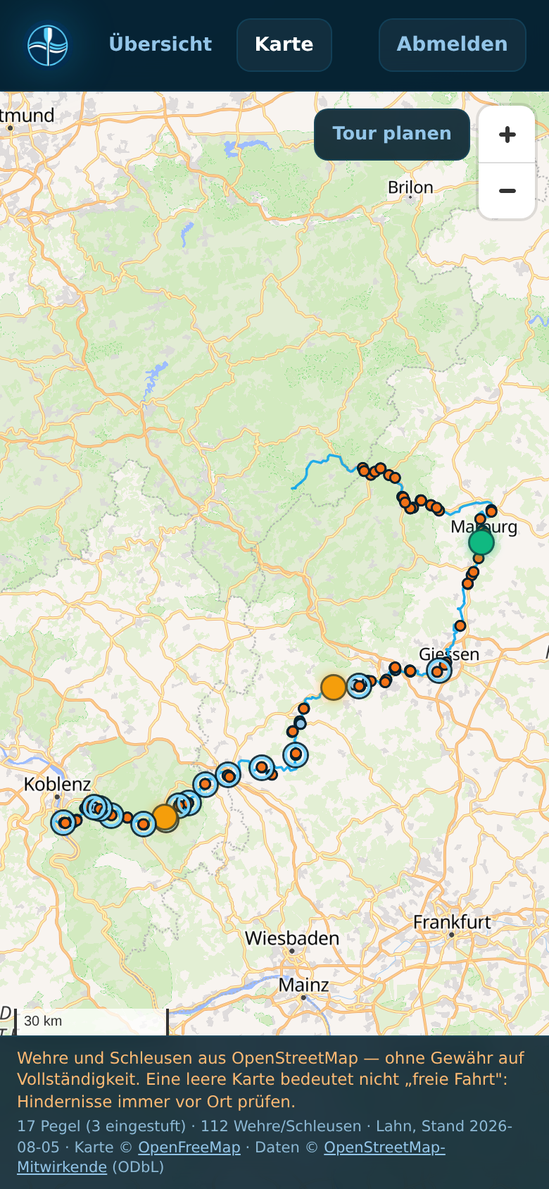 Dieselbe Karte auf einem Smartphone: der Flusslauf füllt den Bildschirm, unten der Hinweis zur Datenlage.